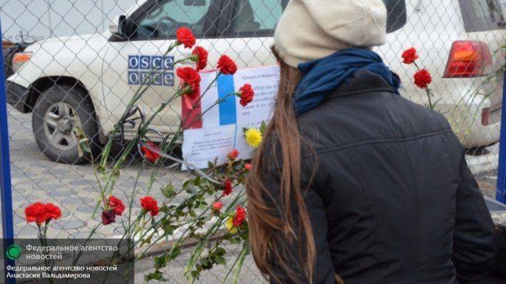 ЛНР через ОБСЕ передала соболезнования Парижу ЛНР через ОБСЕ передала соболезнования Парижу