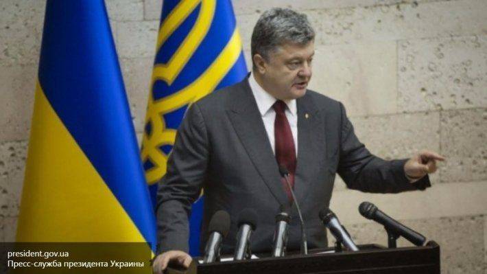 Порошенко: В борьбе с ИГИЛ нельзя забывать об агрессии России Порошенко: В борьбе с ИГИЛ нельзя забывать об агрессии России