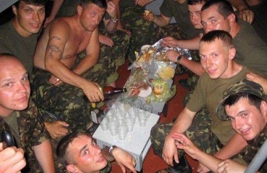 Солдат ВСУ: «Небоевые потери в нашей армии зашкаливают» Солдат ВСУ: «Небоевые потери в нашей армии зашкаливают»