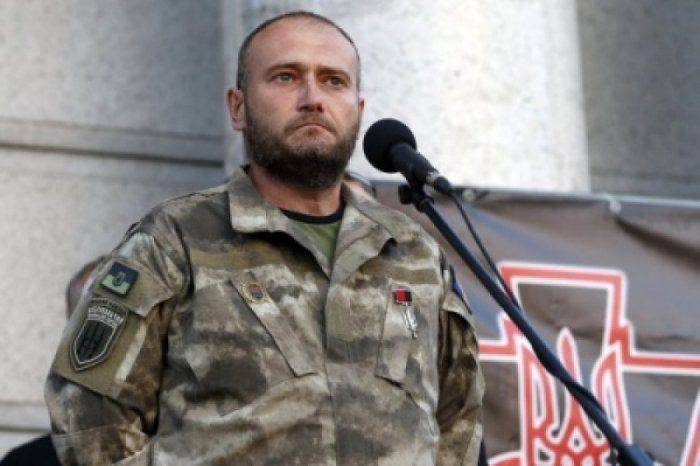 Лидер «ПСов» Ярош обещает научить Мариуполь родину любить   Лидер «ПСов» Ярош обещает научить Мариуполь родину любить