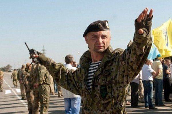 Приграничный Чонгар заняли каратели «Азова» с оружием и техникой   Приграничный Чонгар заняли каратели «Азова» с оружием и техникой