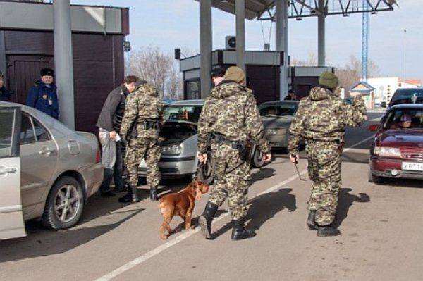 Крымская блокада по-украински: «Хлопці хочуть їсти» Крымская блокада по-украински: «Хлопці хочуть їсти»