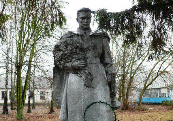 Ехали на Киев советские солдаты Ехали на Киев советские солдаты