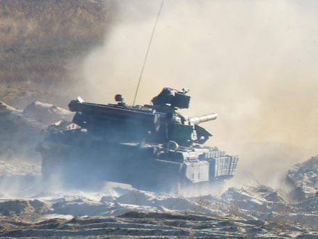 Армия ДНР поднята по тревоге: под Донецком и Луганском идут тяжелые бои Армия ДНР поднята по тревоге: под Донецком и Луганском идут тяжелые бои