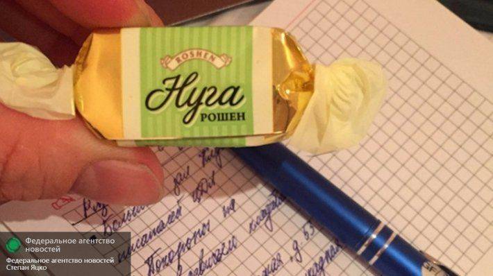 Соцсети призывают отказаться от конфет Roshen: на них кровь детей Донбасса Соцсети призывают отказаться от конфет Roshen: на них кровь детей Донбасса