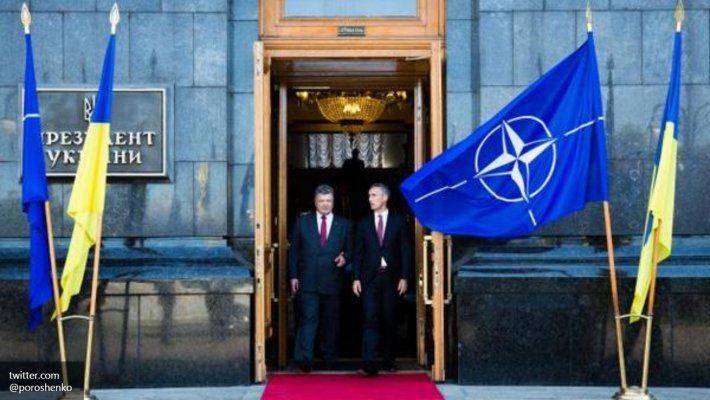 Генсек НАТО пообещал Украине судьбу «надежного партнера альянса» Генсек НАТО пообещал Украине судьбу «надежного партнера альянса»