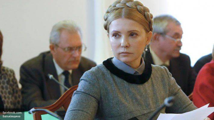 Коломойский назвал Тимошенко пожилой проституткой, а Порошенко — рабом Коломойский назвал Тимошенко пожилой проституткой, а Порошенко — рабом