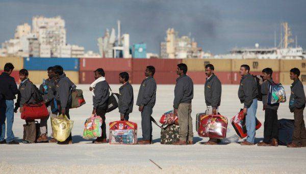 Как ЕС "радостно" встречает беженцев Как ЕС "радостно" встречает беженцев