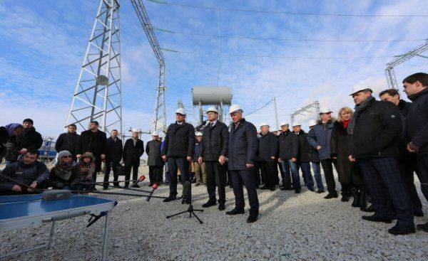 Путин запустил вторую ветку энергомоста в Крым: Угрозы Киева теперь не так страшны Путин запустил вторую ветку энергомоста в Крым: Угрозы Киева теперь не так страшны