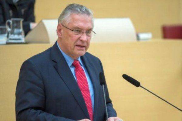 В правящей партии Германии выступили против безвизового режима для Украины В правящей партии Германии выступили против безвизового режима для Украины