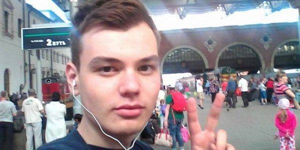 Причиной смерти 18-летнего оппозиционера в Жигулёвске могли стать алкоголь и психотропы Причиной смерти 18-летнего оппозиционера в Жигулёвске могли стать алкоголь и психотропы