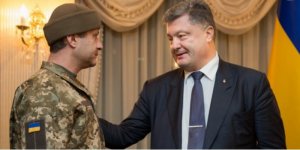 Порошенко подписал указ о помиловании россиянина Старкова Порошенко подписал указ о помиловании россиянина Старкова