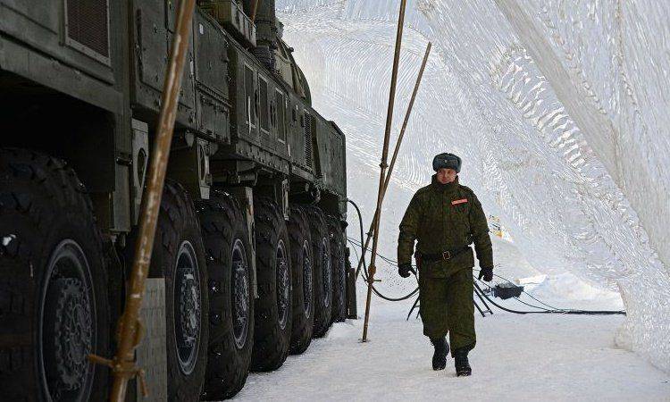 Ядерный арсенал РФ будет управляться системами пятого поколения Ядерный арсенал РФ будет управляться системами пятого поколения