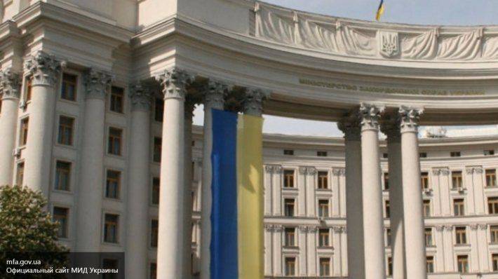 Украина потребовала от итальянцев «вернуть Крым» Украина потребовала от итальянцев «вернуть Крым»