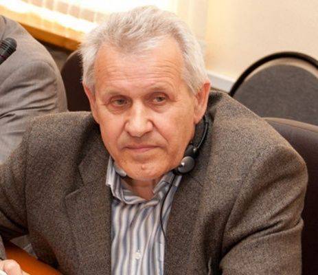 «Белорусская экономика идёт ко дну, и никаких денег не хватит, чтобы заставить её развиваться» «Белорусская экономика идёт ко дну, и никаких денег не хватит, чтобы заставить её развиваться»