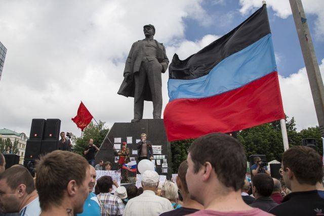 На пути к независимости. Россия признает паспорта республик Донбасса На пути к независимости. Россия признает паспорта республик Донбасса