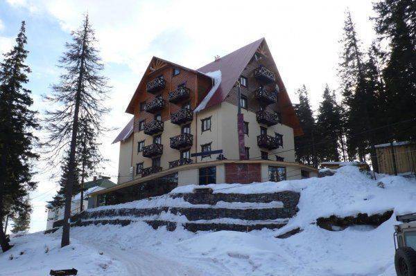 На базе курорта "Драгобрат" произошла драка с применением оружия На базе курорта "Драгобрат" произошла драка с применением оружия