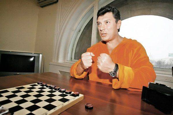 Убийца Немцова был завербован на Украине. Дурицкая ему помогала Убийца Немцова был завербован на Украине. Дурицкая ему помогала