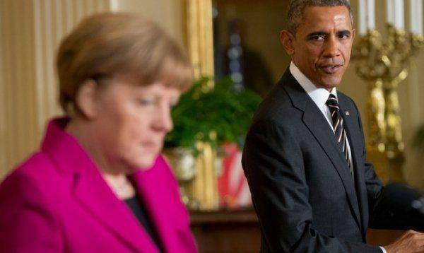 Обама заставил Меркель подчиниться своим указаниям Обама заставил Меркель подчиниться своим указаниям