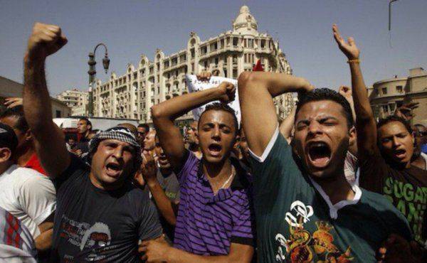 Беженцы судятся с миграционными службами Германии Беженцы судятся с миграционными службами Германии