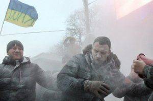 Junge Welt: Срежиссированная эскалация Junge Welt: Срежиссированная эскалация