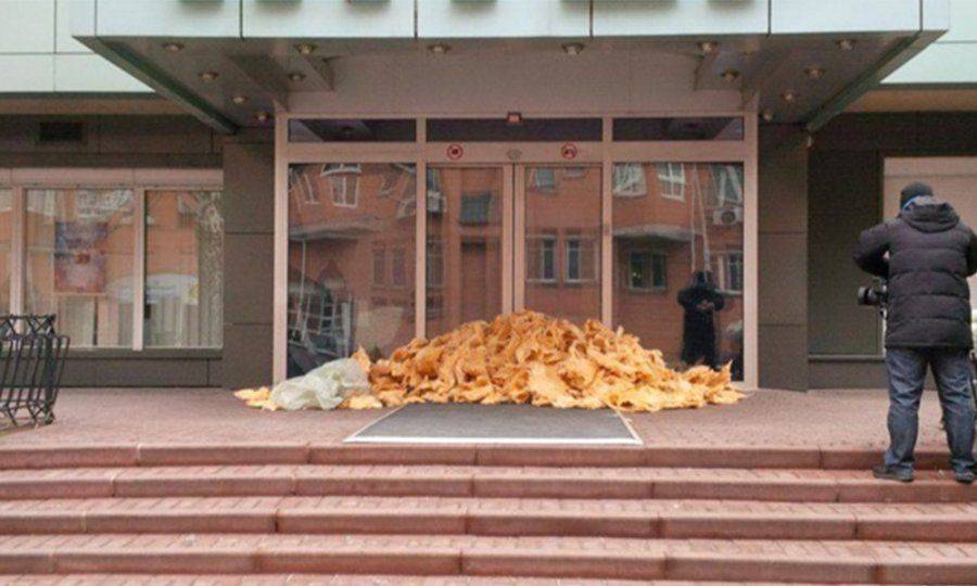 Ватная атака на телеканалы в Киеве Ватная атака на телеканалы в Киеве