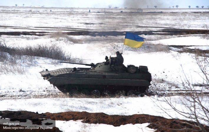 Все ушли на фронт: Киев гонит на передовую женщин Все ушли на фронт: Киев гонит на передовую женщин