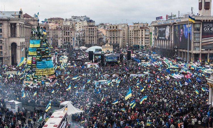 Глава Минобороны Чехии: Украина «тонет» в собственных проблемах Глава Минобороны Чехии: Украина «тонет» в собственных проблемах
