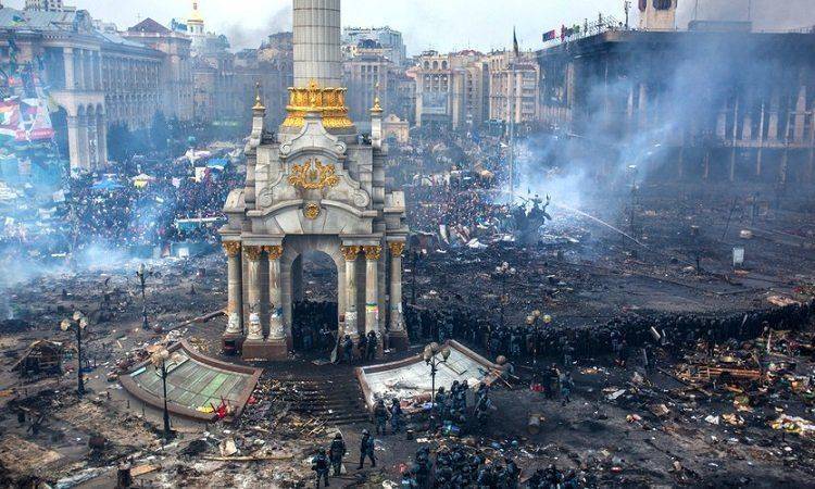 В Польше показали скандальный фильм про Украину В Польше показали скандальный фильм про Украину
