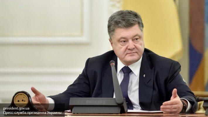 Порошенко обсудил с главами МИД Франции и Германии идею ввода миротворцев в Донбасс Порошенко обсудил с главами МИД Франции и Германии идею ввода миротворцев в Донбасс