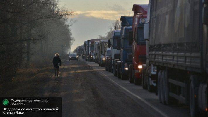 Украина готова охранять перевозчиков с помощью конвоев МВД Украина готова охранять перевозчиков с помощью конвоев МВД