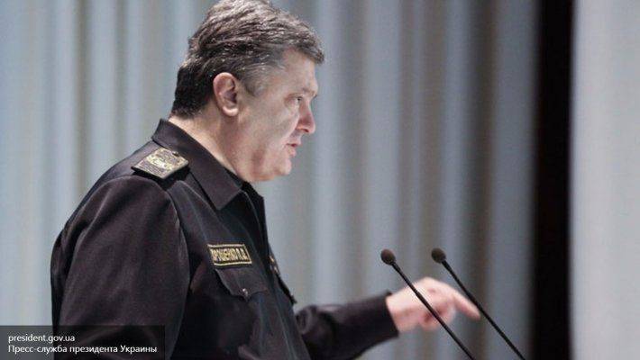 Порошенко воюет с Россией с 1991 года Порошенко воюет с Россией с 1991 года