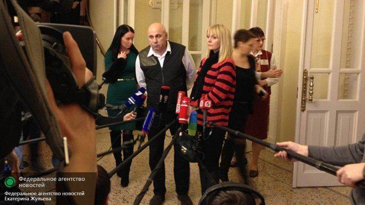 Украинский телеканал отсудит у Госкино «Кухню» с фантомным Пригожиным Украинский телеканал отсудит у Госкино «Кухню» с фантомным Пригожиным