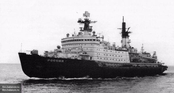 Ледоколы на страже Родины: корабли двойного назначения Ледоколы на страже Родины: корабли двойного назначения