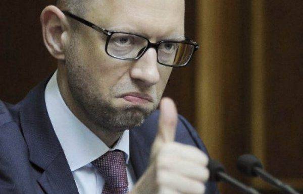 На Украине политический кризис в самом разгаре На Украине политический кризис в самом разгаре