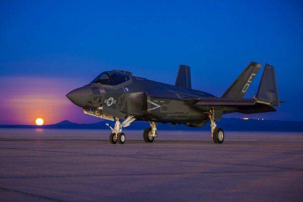 О стоимости F-35 О стоимости F-35