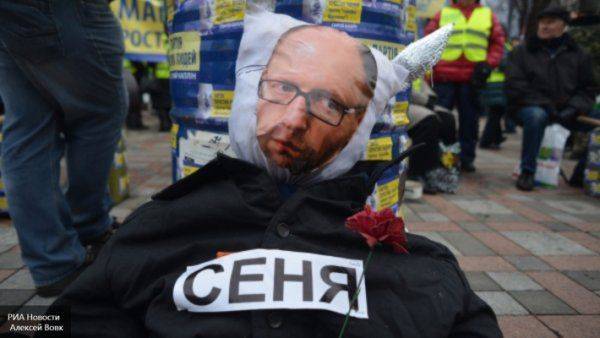 Киевский «террариум единомышленников»: и вновь продолжается бой Киевский «террариум единомышленников»: и вновь продолжается бой