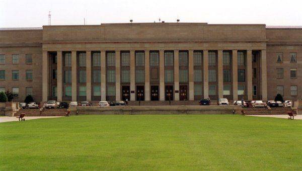 Пентагон: новое "экзотическое" оружие посеет неуверенность в умах русских и китайцев Пентагон: новое "экзотическое" оружие посеет неуверенность в умах русских и китайцев