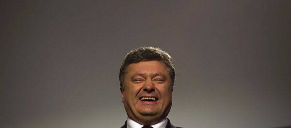 Украина погрязла в кризисе, а Порошенко тем временем спокойно строит себе остров Украина погрязла в кризисе, а Порошенко тем временем спокойно строит себе остров