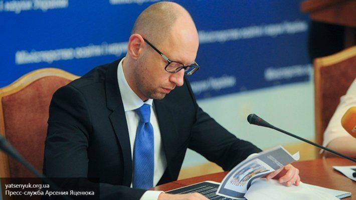 Яценюк запретил ЕС контролировать транзит газа на границе с Украиной Яценюк запретил ЕС контролировать транзит газа на границе с Украиной