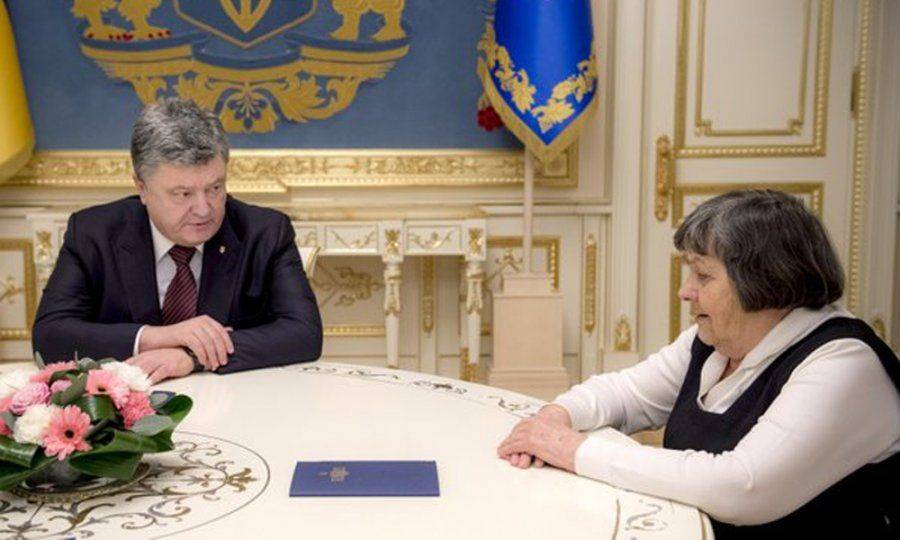 Порошенко: я обещаю вернуть Савченко Порошенко: я обещаю вернуть Савченко