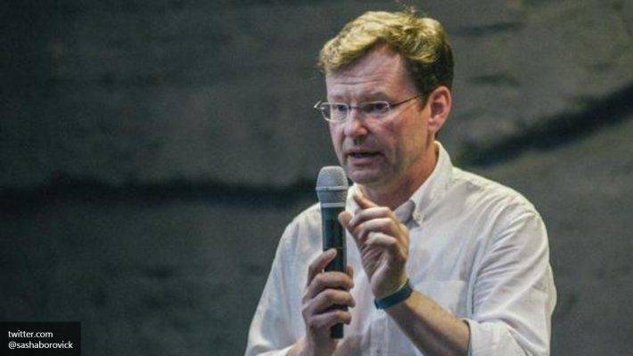 Заезжий гастролер назвал Савченко лидером, который объединит всю Украину Заезжий гастролер назвал Савченко лидером, который объединит всю Украину