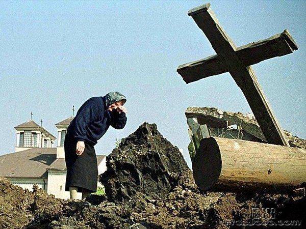 Сербов пытаются загнать в НАТО Сербов пытаются загнать в НАТО