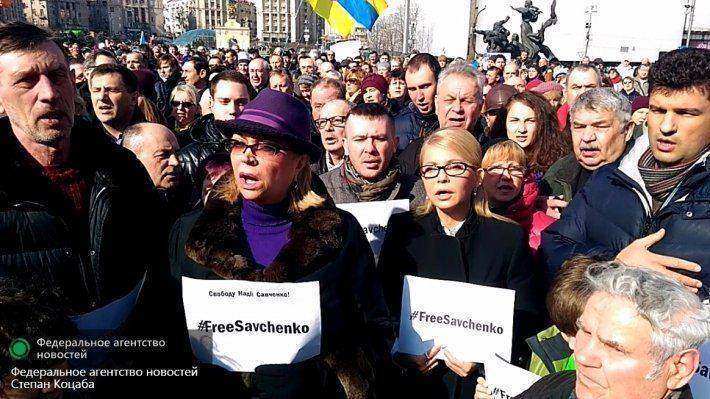 Киевские нацисты призвали к люстрации православных и требуют «горячей войны» с Россией Киевские нацисты призвали к люстрации православных и требуют «горячей войны» с Россией
