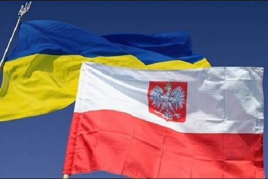 Украину готовят к объединению с Польшей Украину готовят к объединению с Польшей