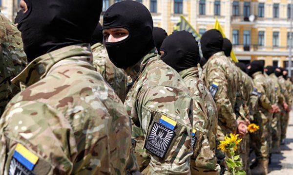 Украина прогнулась под националистами Украина прогнулась под националистами