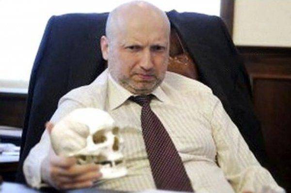 Новая могилизация: Турчинов торопится восполнить дефицит «хирургических отходов» Новая могилизация: Турчинов торопится восполнить дефицит «хирургических отходов»