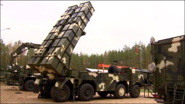 Беларусь создала новый тип вооружения: РАКЕТНУЮ систему залпового огня Беларусь создала новый тип вооружения: РАКЕТНУЮ систему залпового огня