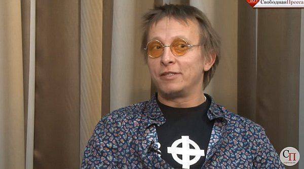 Иногда лучше сниматься в «Интернах»: Охлобыстин с восторгом вспоминает, как пел «Ще не вмерла» Иногда лучше сниматься в «Интернах»: Охлобыстин с восторгом вспоминает, как пел «Ще не вмерла»