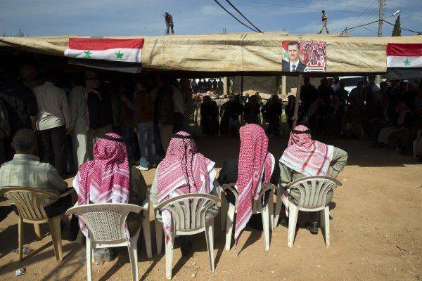 США используют перемирие в Сирии для присвоения победы над ДАИШ США используют перемирие в Сирии для присвоения победы над ДАИШ